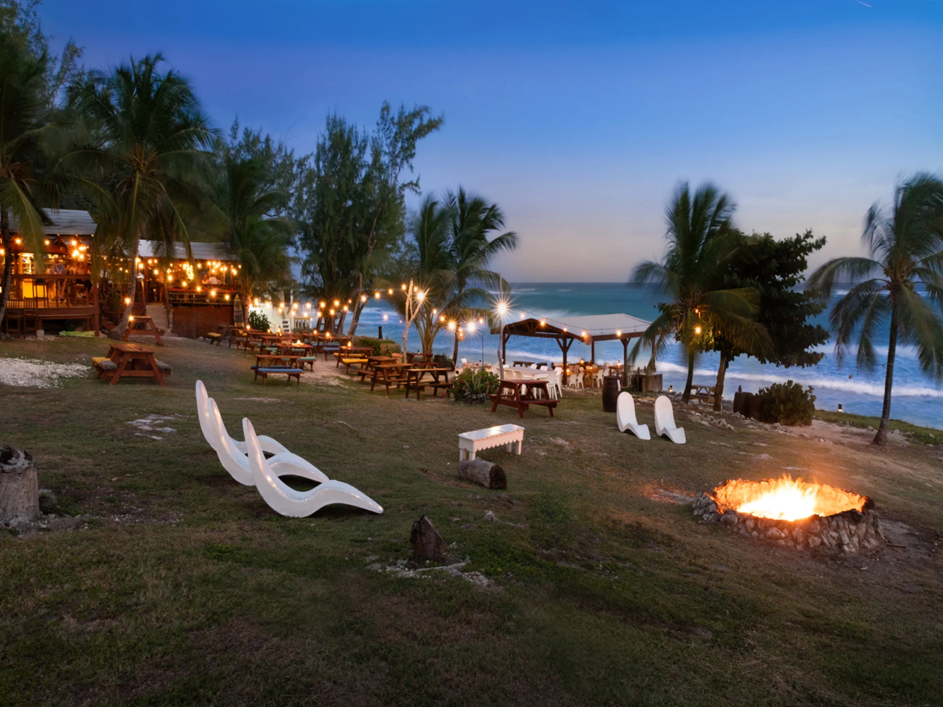 Surfers Bay at night - magical!