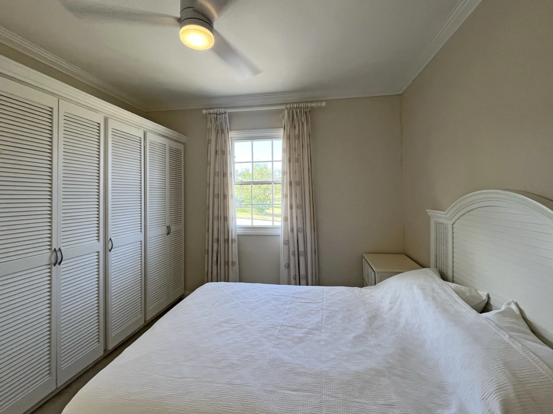 Main guest bedroom