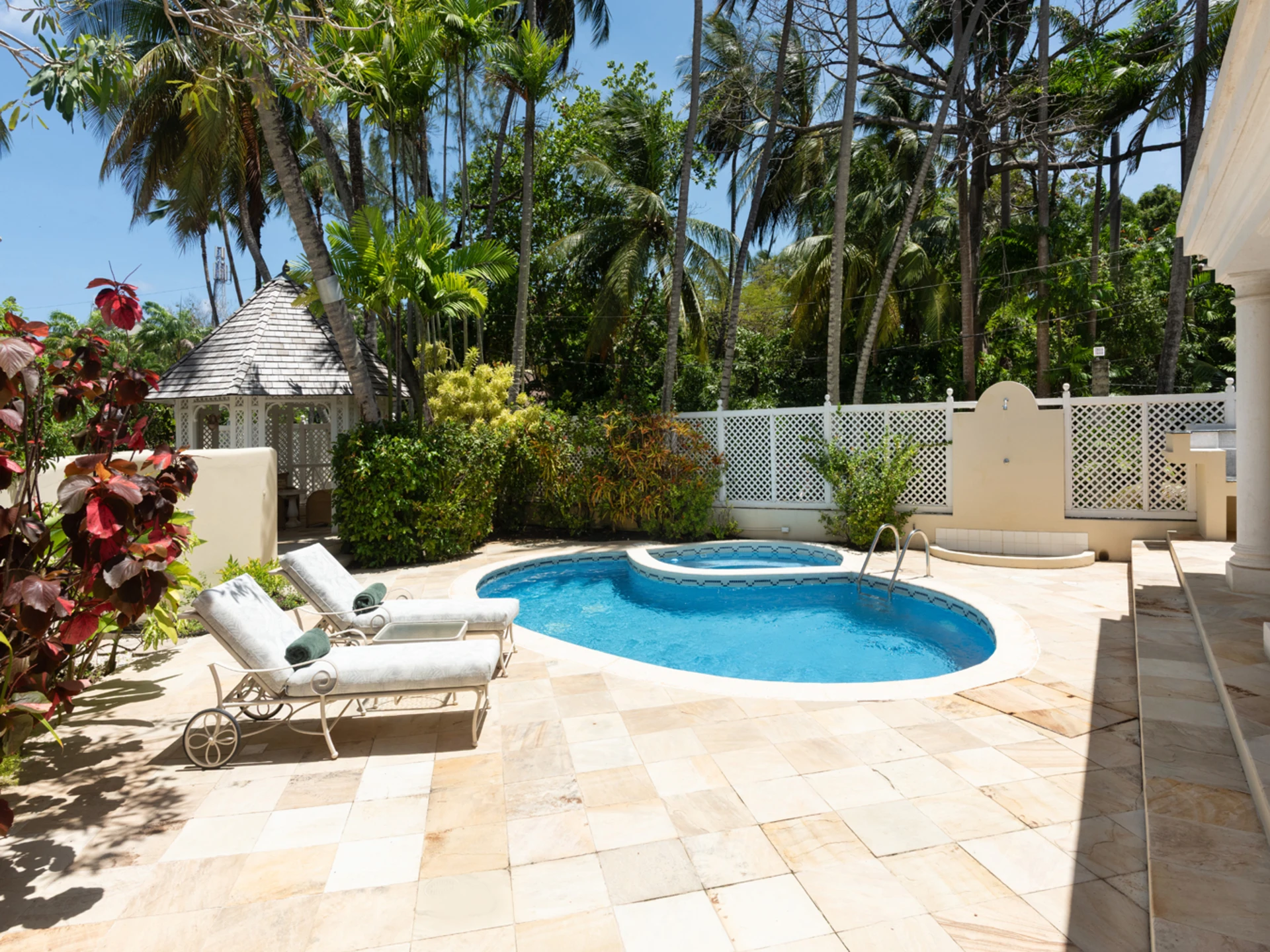 Pool deck