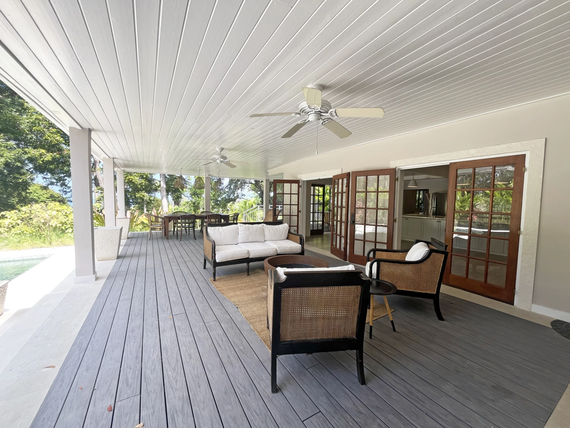 Outdoor lounging and dining terrace