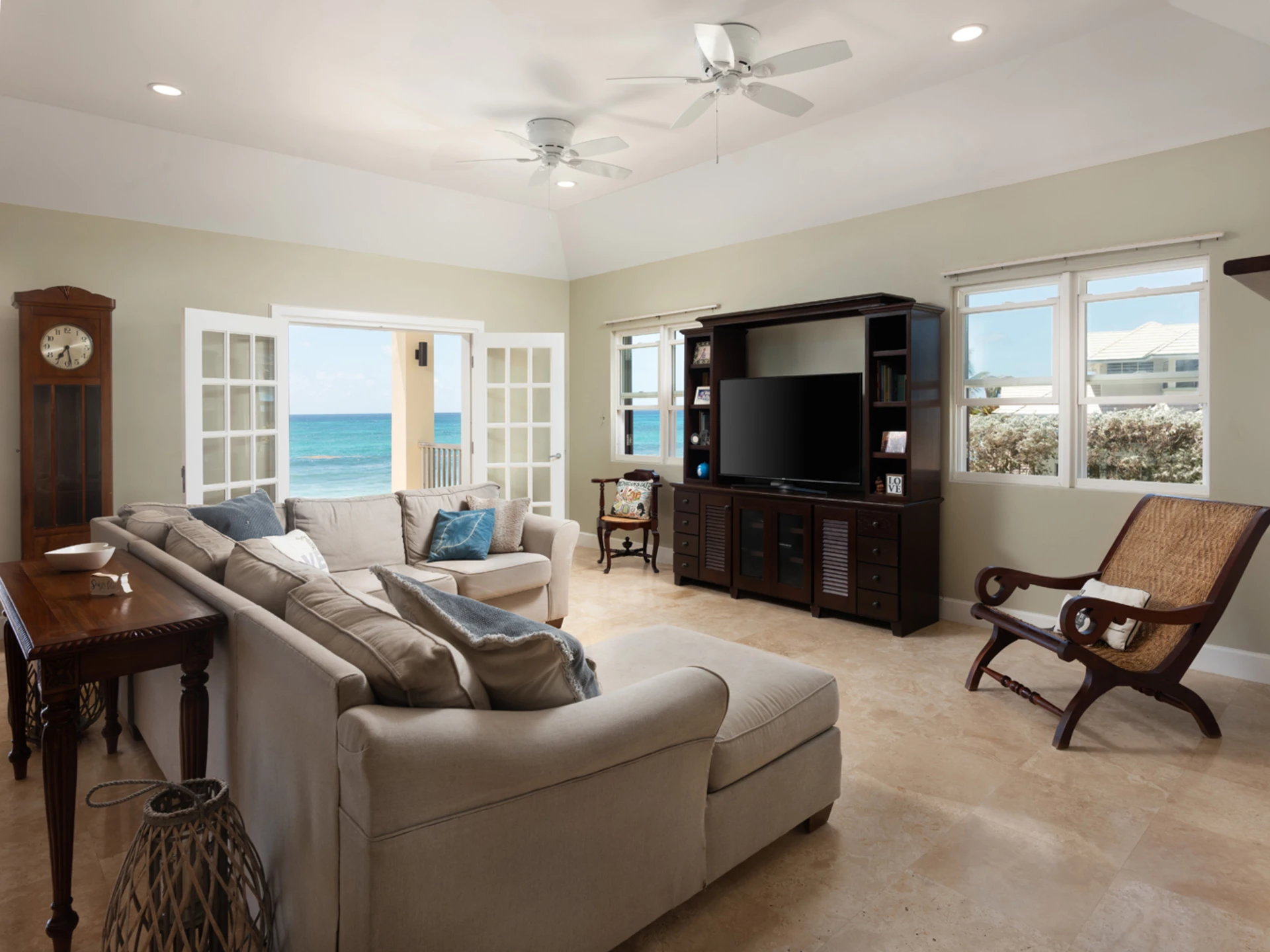 Main House - Living Room