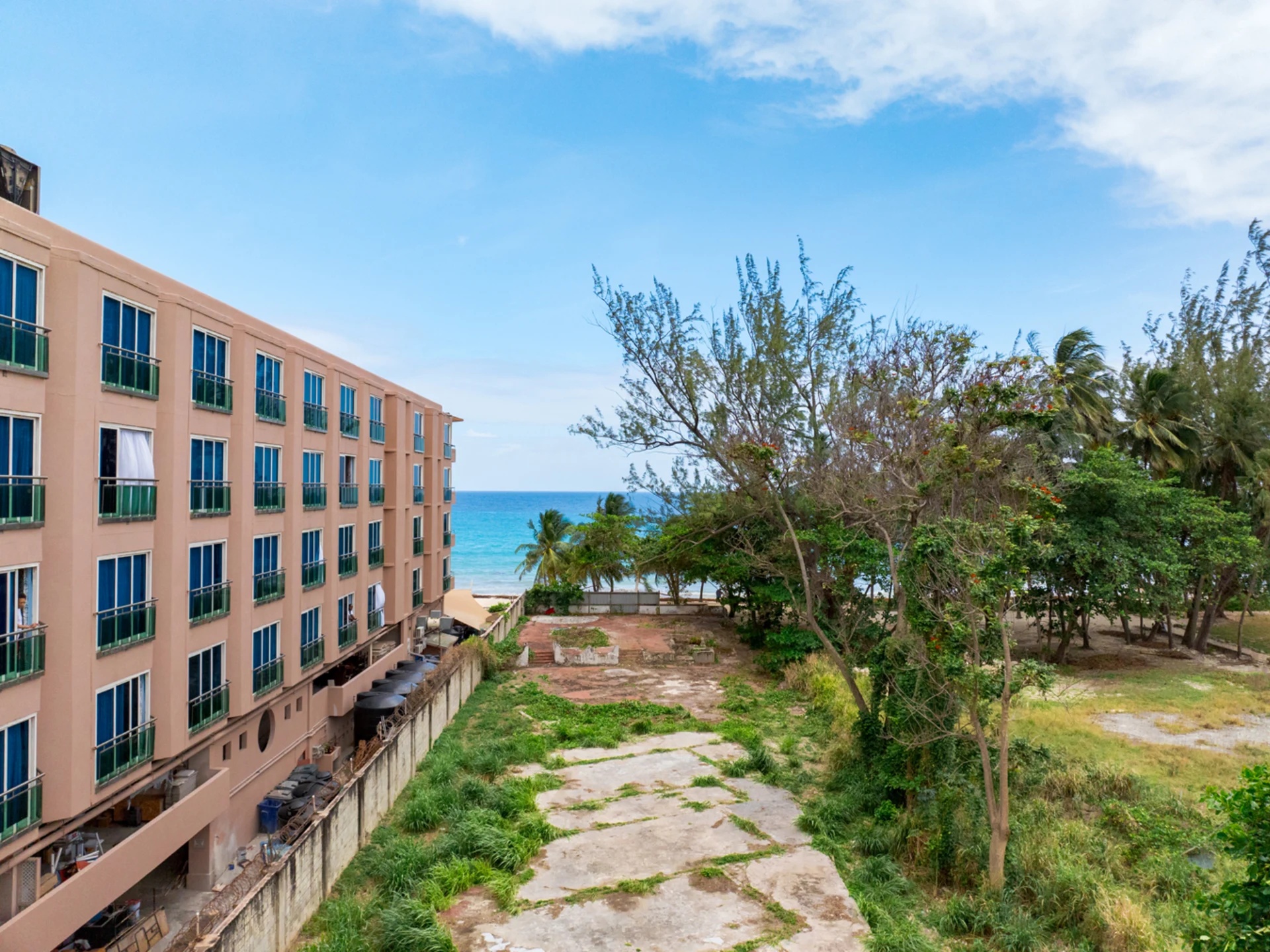 View of site alongside Accra Beach Hotel