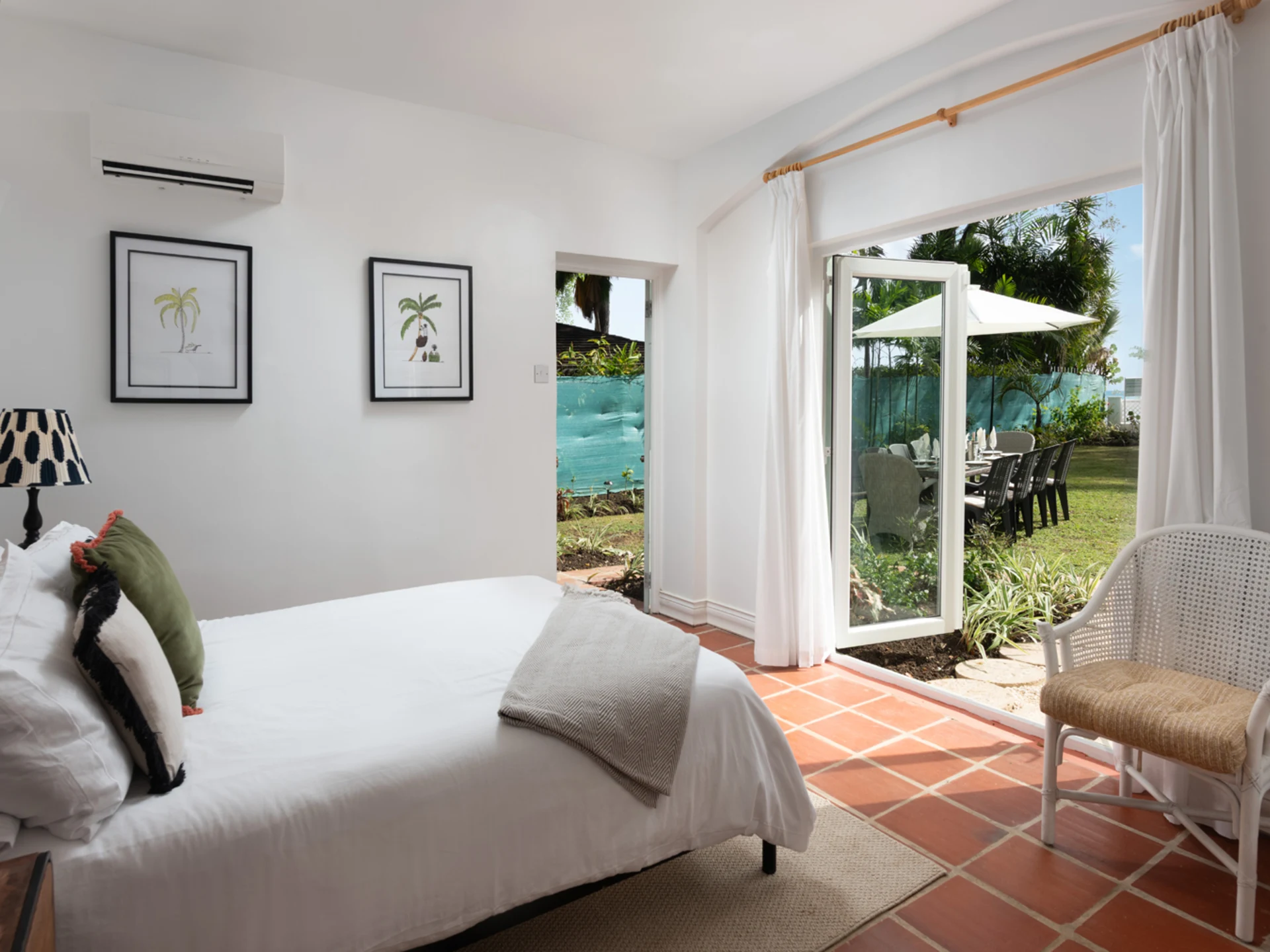 Bedroom with Outdoor Access