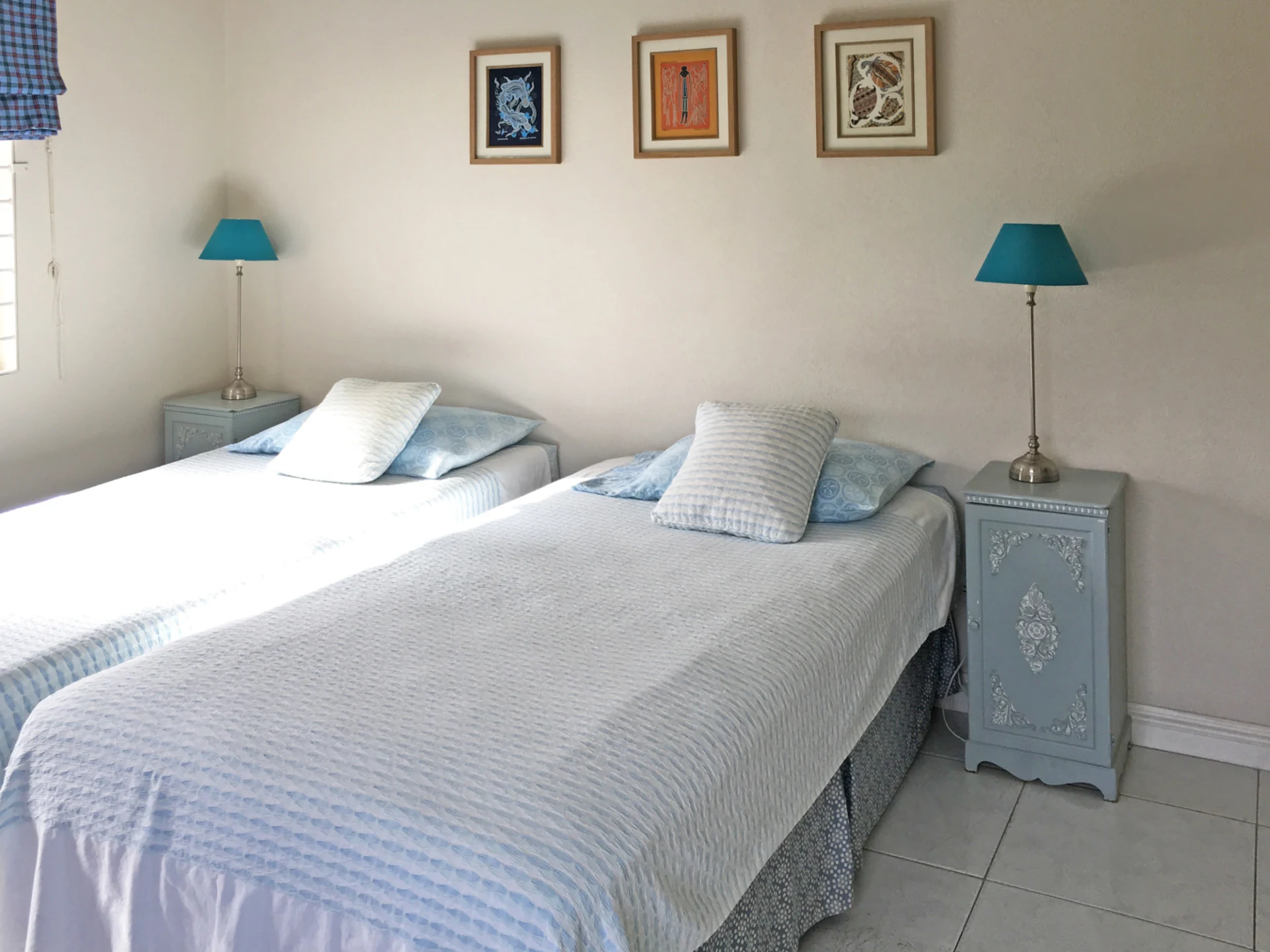 Guest bedroom 2