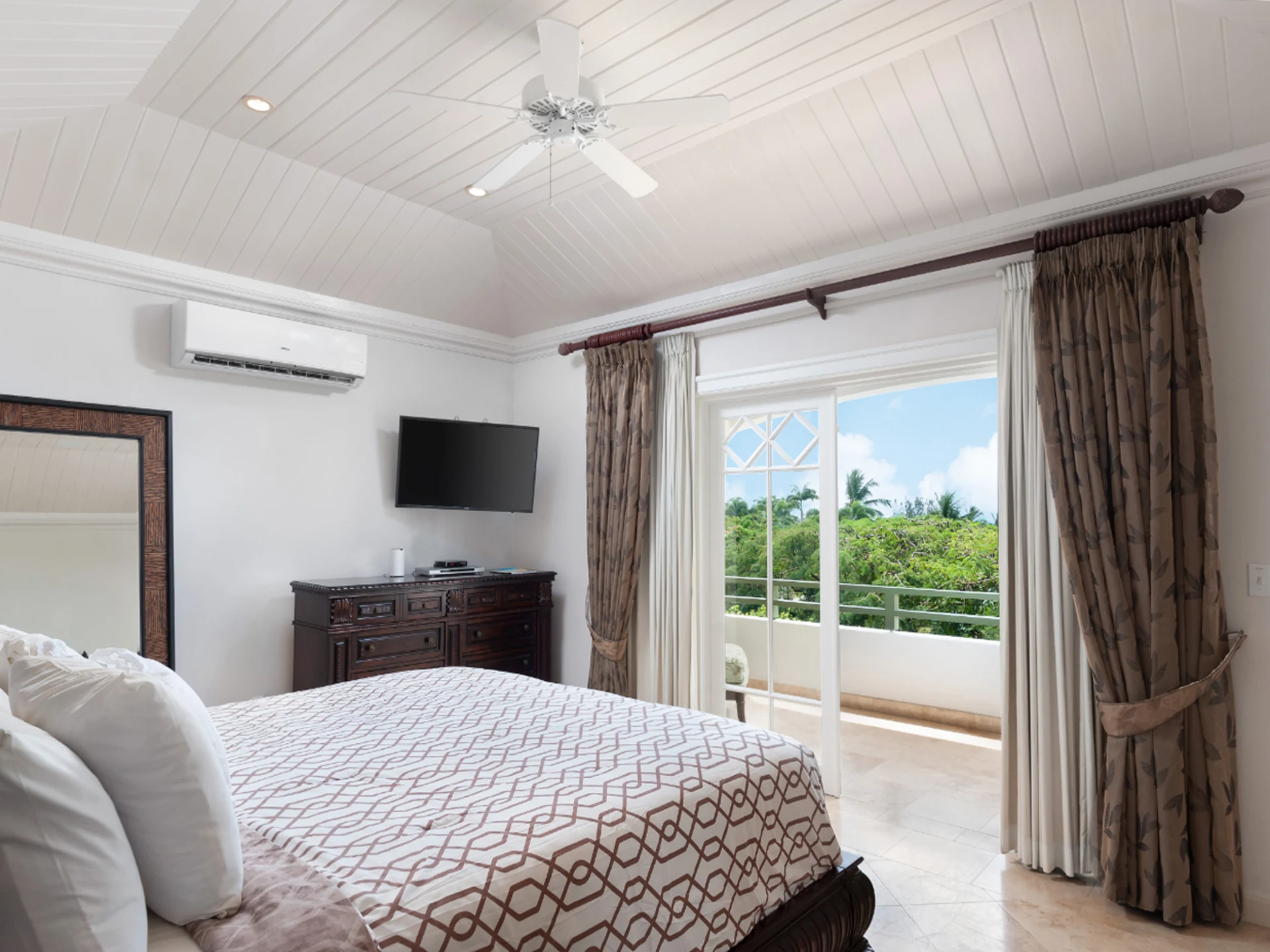 Ensuite bedroom