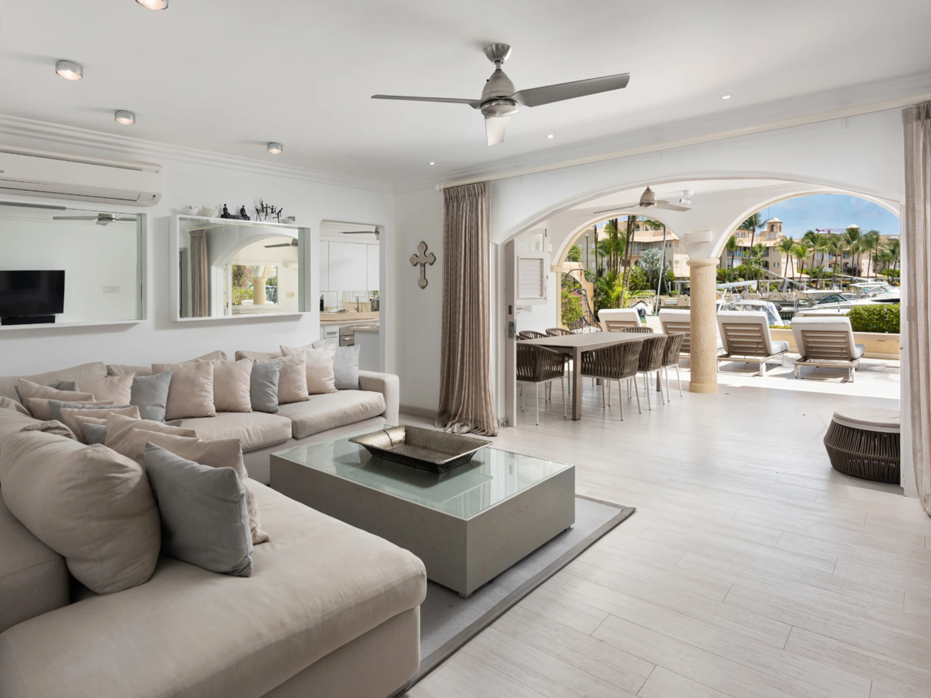 Elegant living room