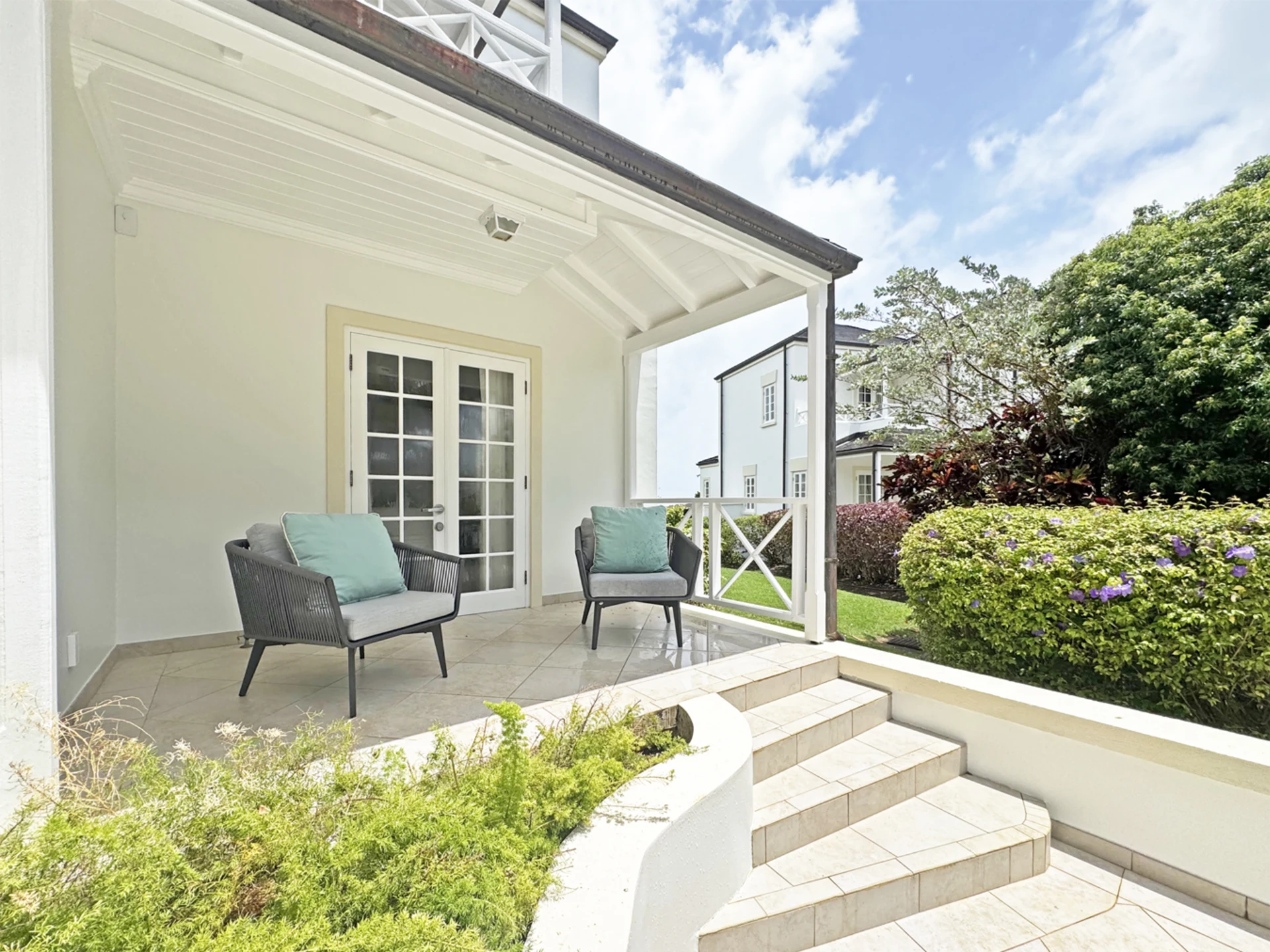 Ground floor bedroom patio