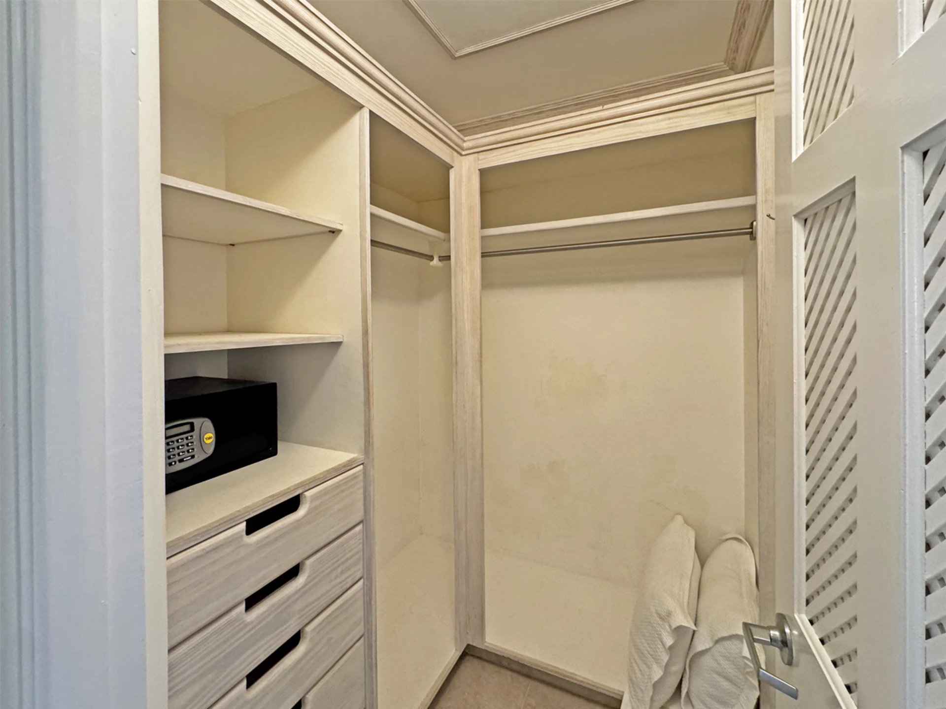 Closet