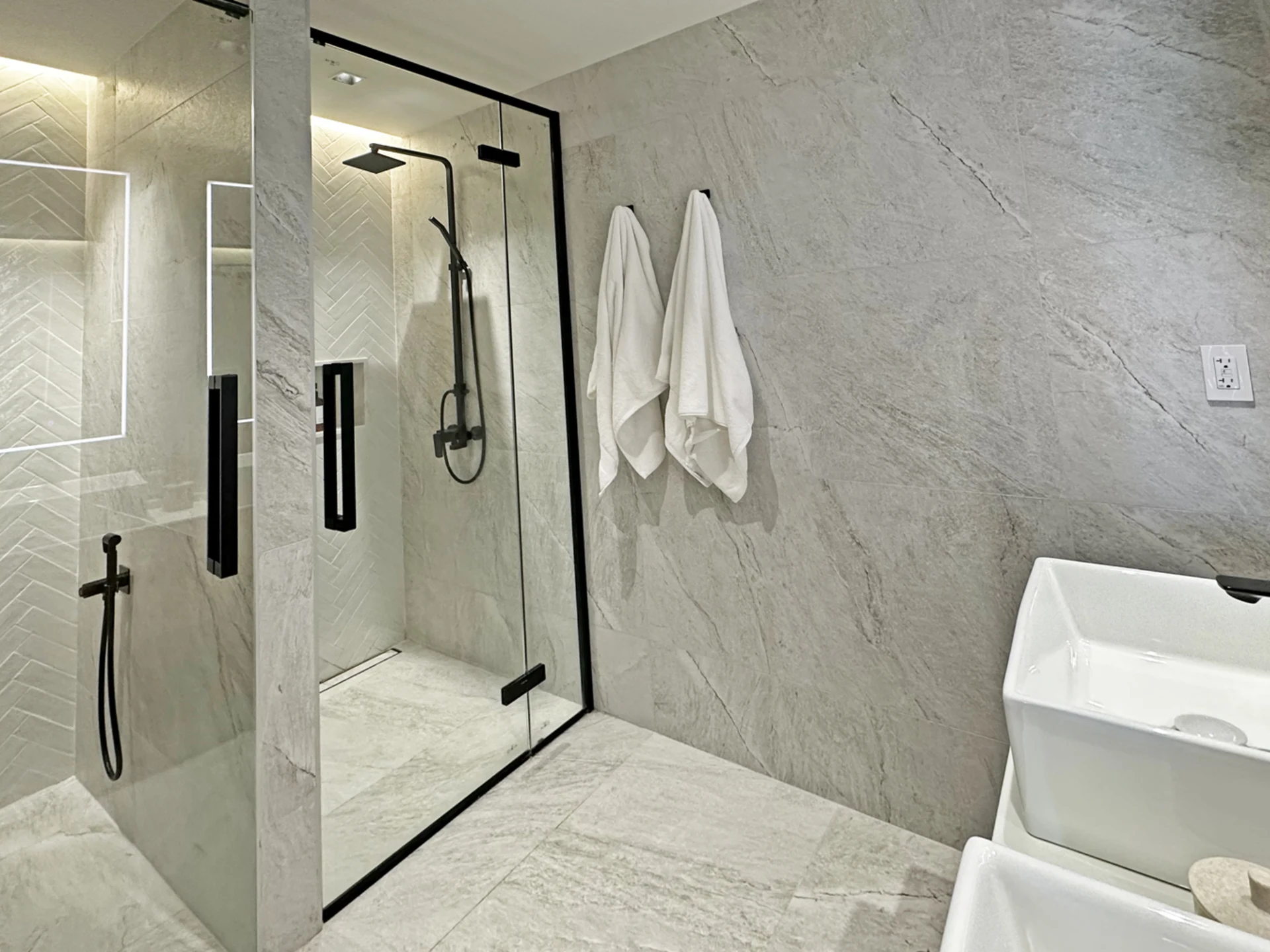 Primary ensuite bathroom