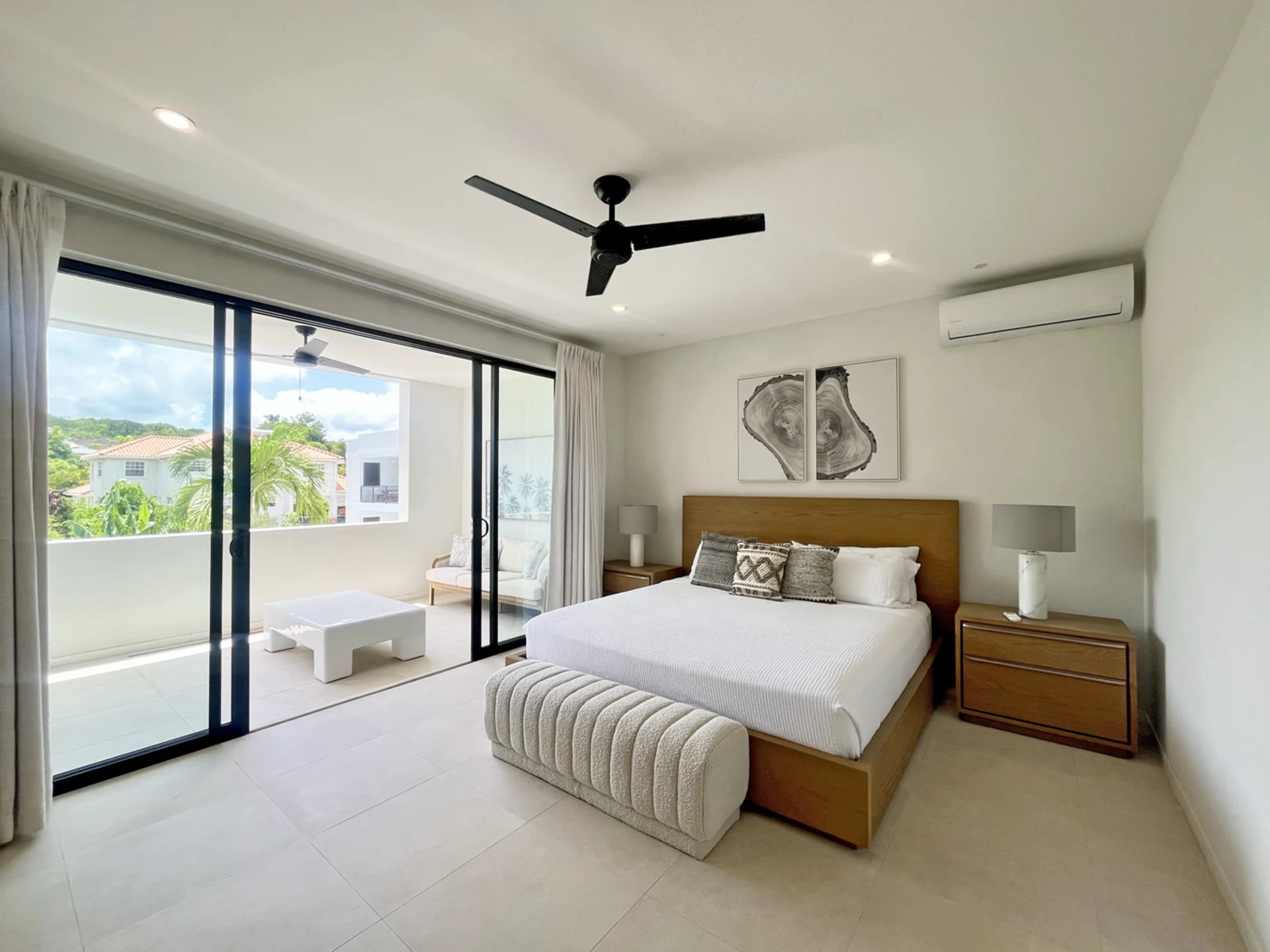 Primary suite