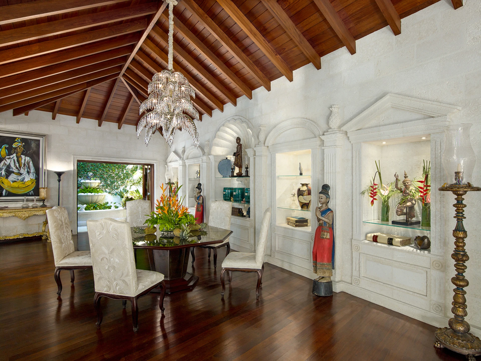 Another dining area