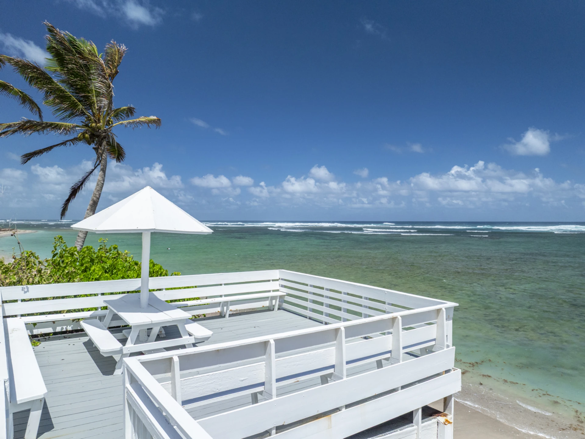 Deck with beautiful sea views