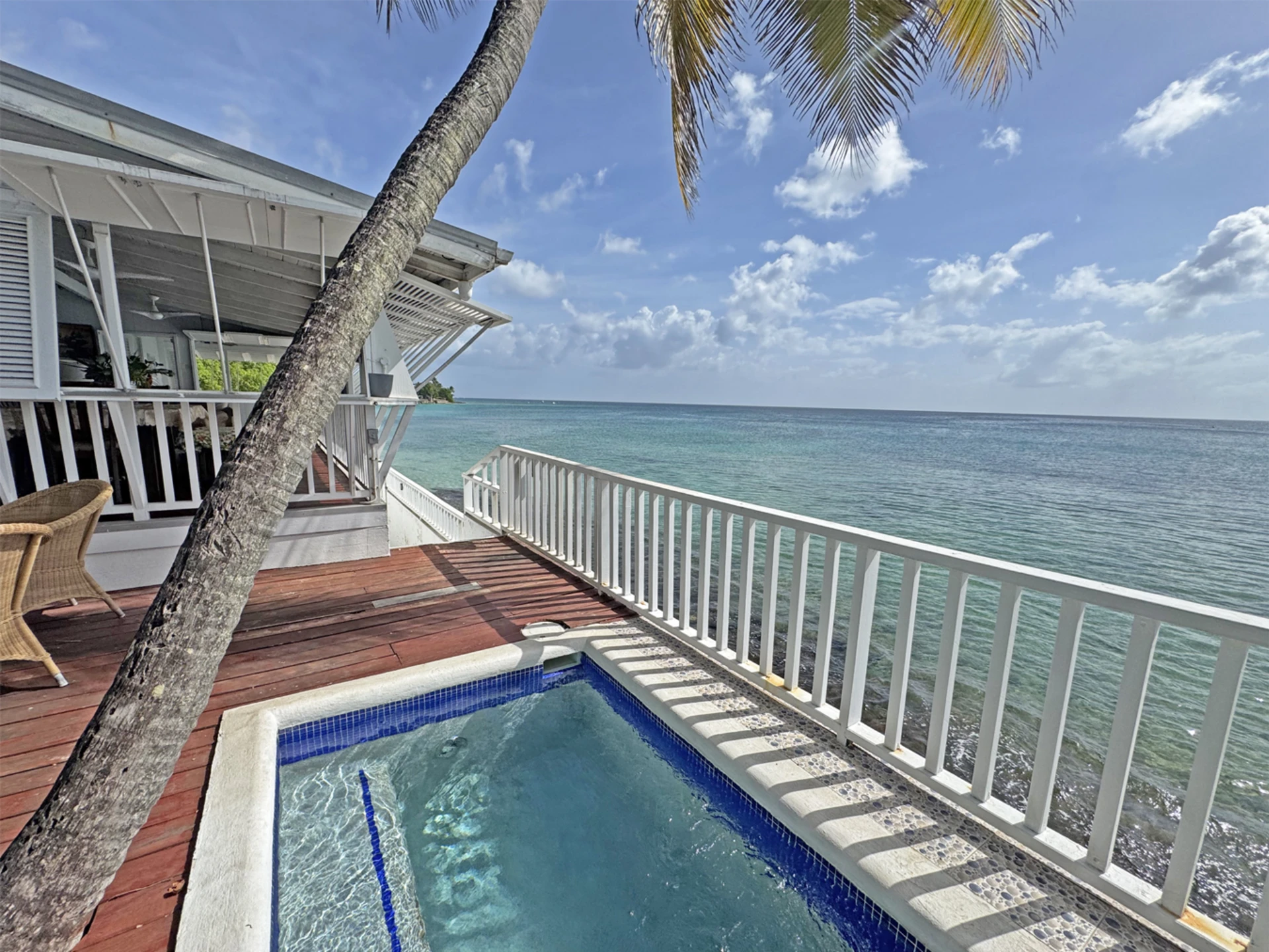Plunge pool with an incredible sea view