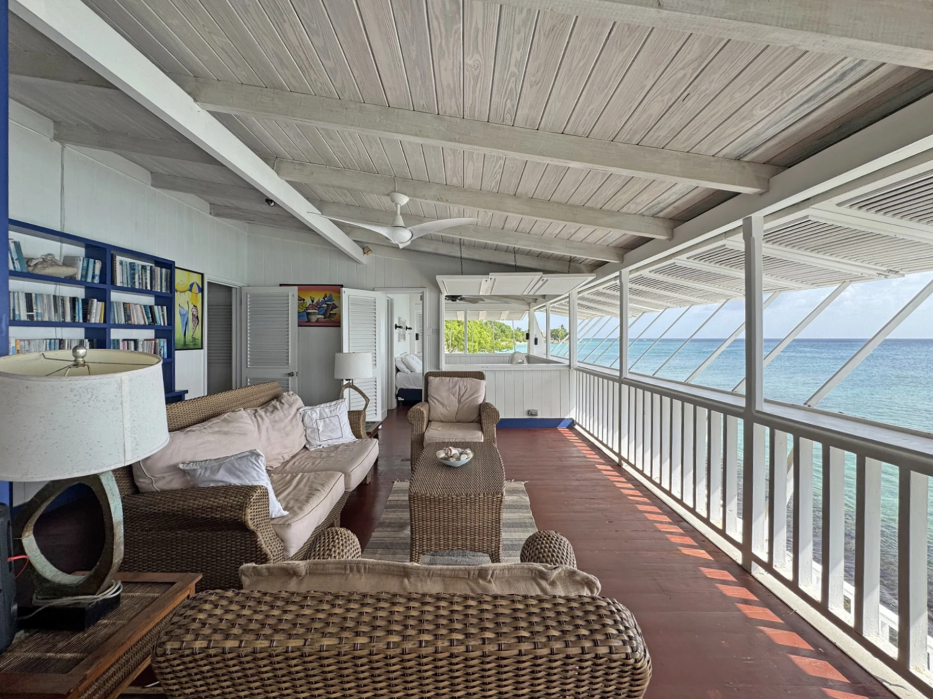 180 degree sea views