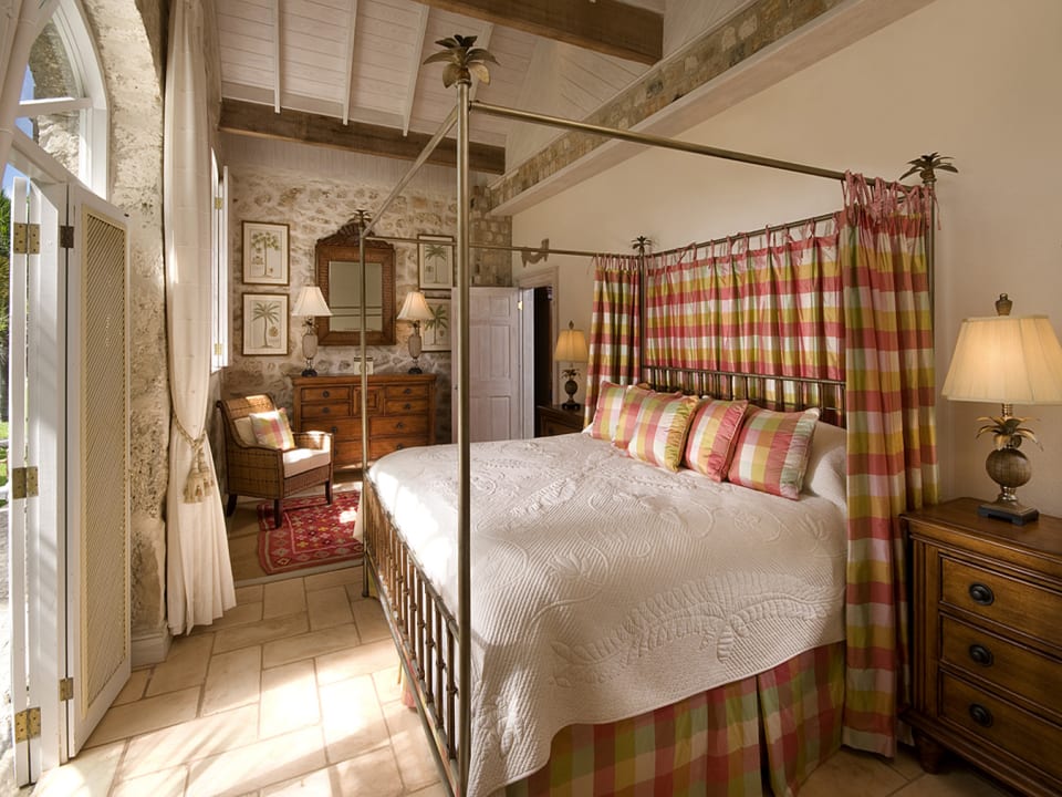 The Coach House, one of two bedrooms