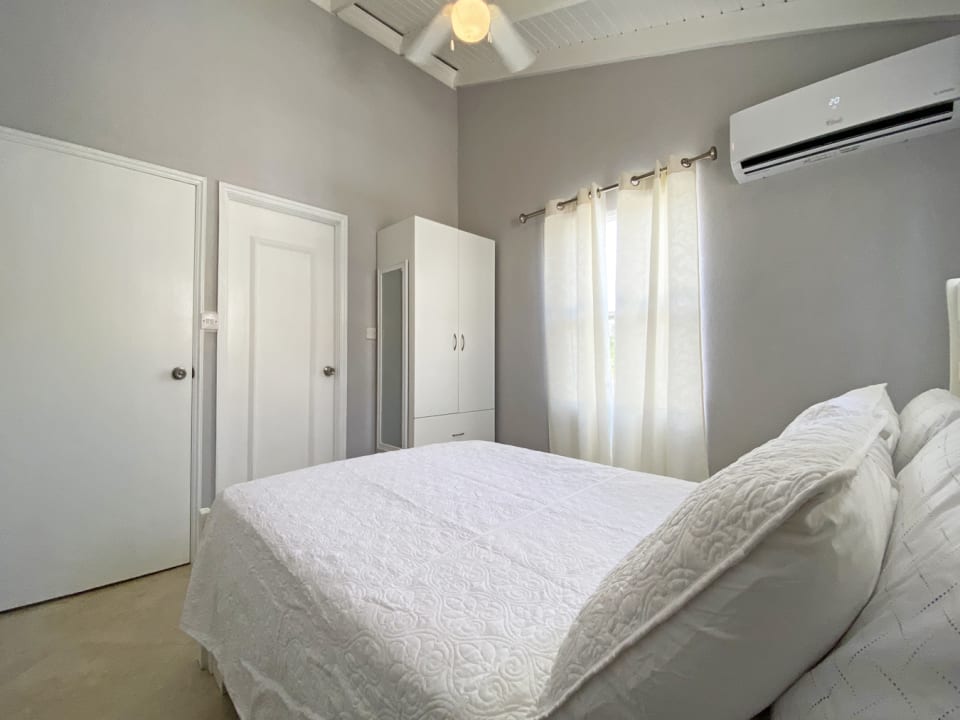 Bedroom 1 with AC