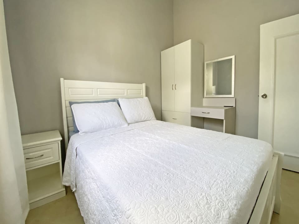 Bedroom 2 with Ac