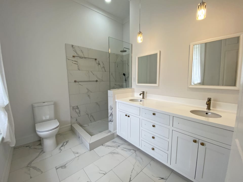 Main bathroom