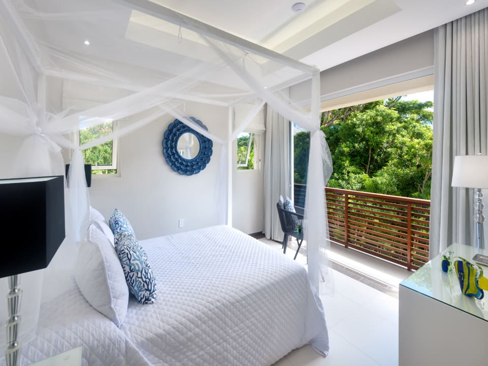 Guest bedroom