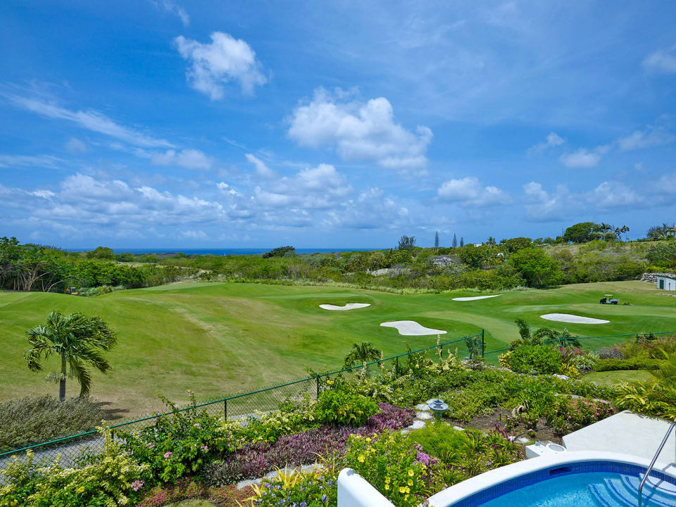 Sea and golf course views