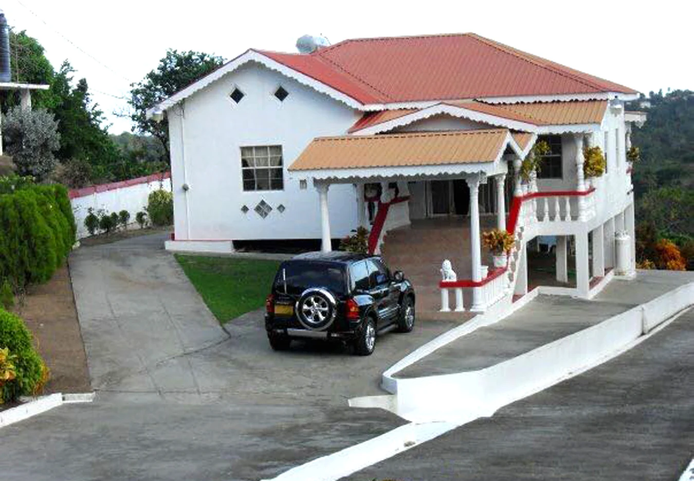 Morne Fendue Guest House - House - Property For Sale In Grenada - Terra  Caribbean