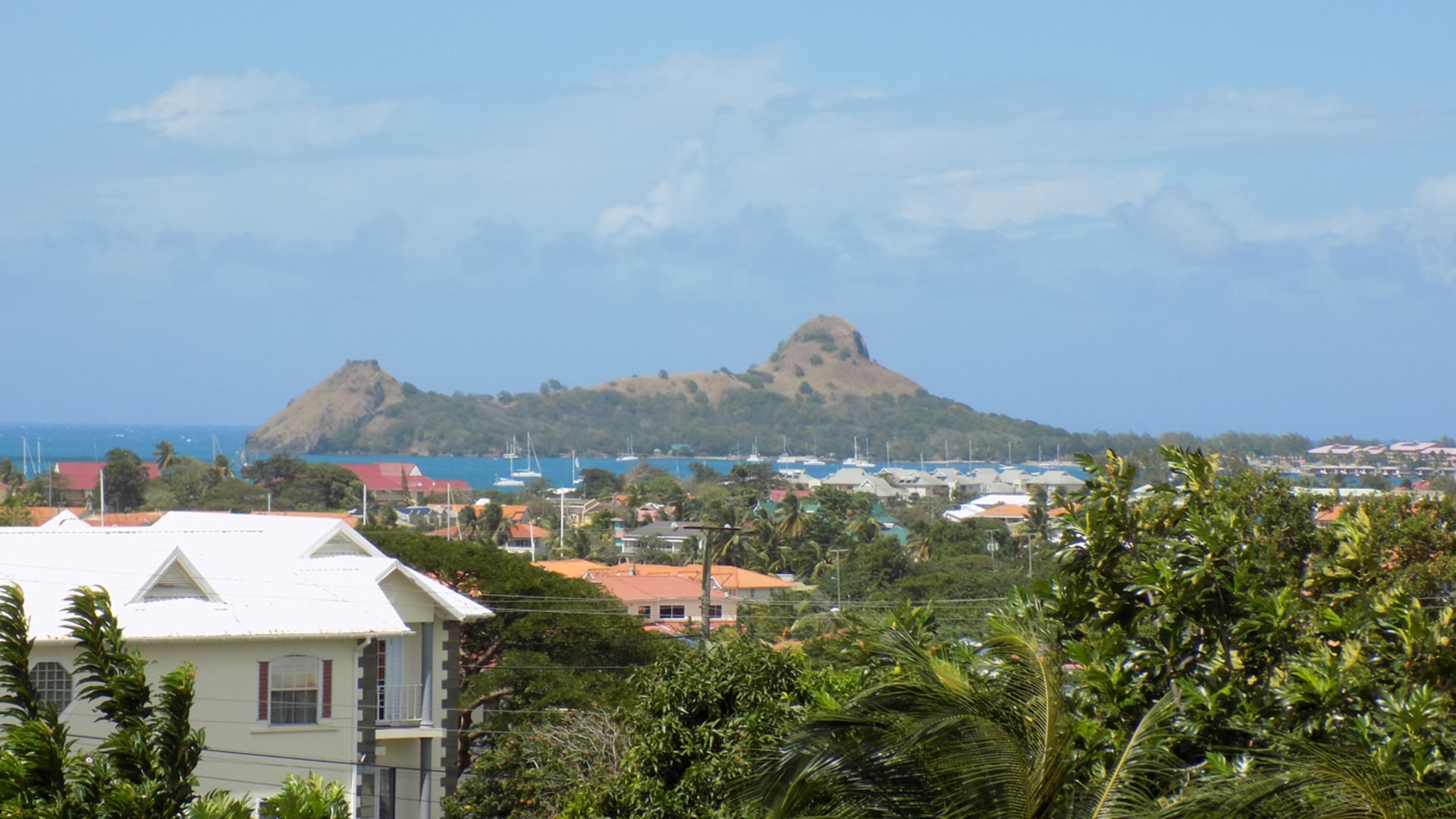 Rodney Heights Apartment Building • Apartment Building • St. Lucia Real
