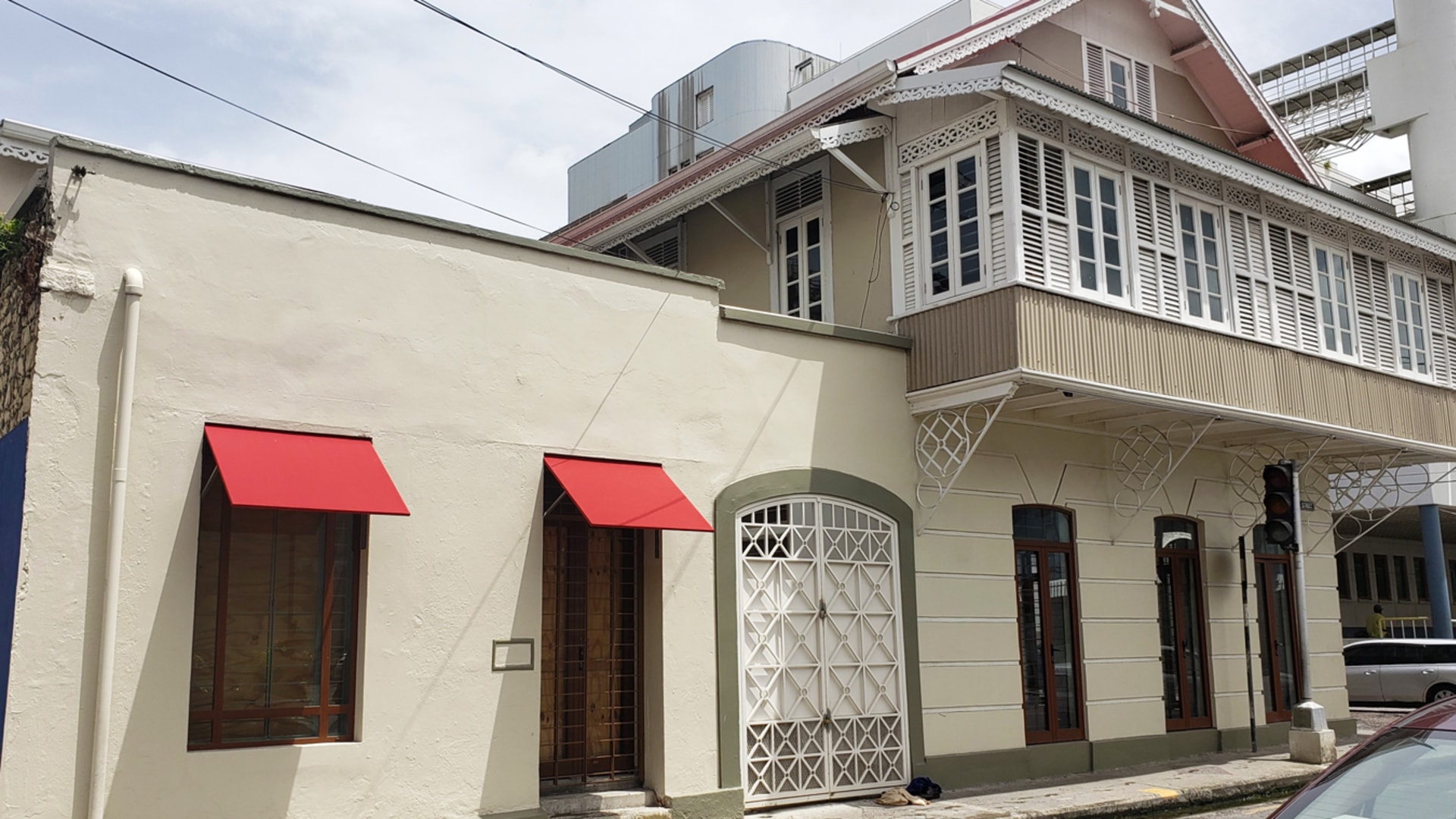 Abercromby Street 101 • Office & Retail • Trinidad Real Estate