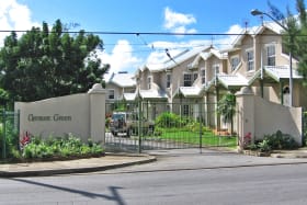 Main entrance to Clermont Green