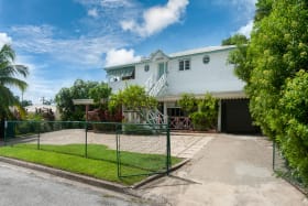 Exterior - Glitter Bay Terraces No. 2