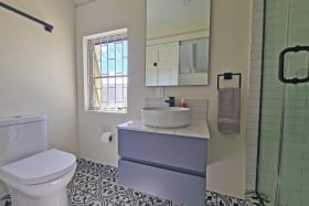 En-suite bathroom