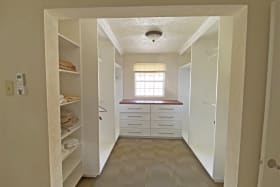 Walk-in Closet