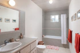 Guest bathroom in upper apartment