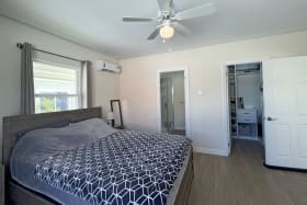 Includes en-suite walk-in closet and bathroom
