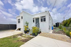 Cottage Court West 1