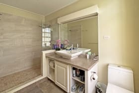 Main en suite bathroom