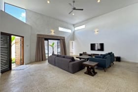 Spacious living room