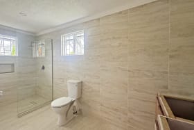 En-suite bathroom