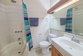 En-suite bathroom