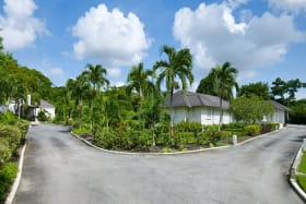 Main House to the Right