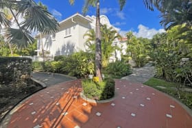 Intimate, gated community on the West Coast