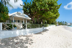 Rainbow Villa from Worthing beach