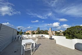 Roof deck