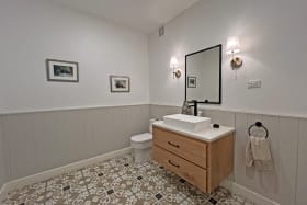 Powder room