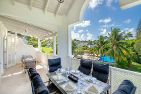 Al Fresco dining