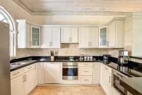 Well equipped kitchen