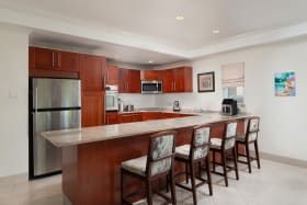 Fully fitted kitchen with all appliances