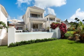 Courtyard Villa 21