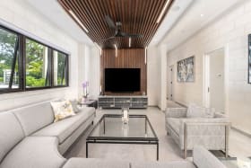 Spacious living room