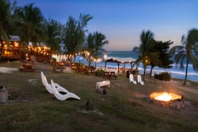 Surfers Bay at night - magical!