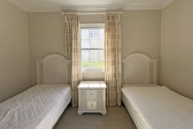 Secondary guest bedroom
